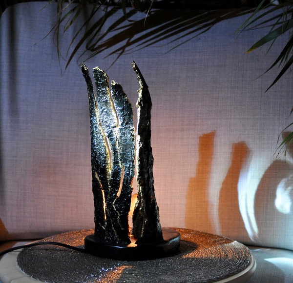 Lampe en écorce fine