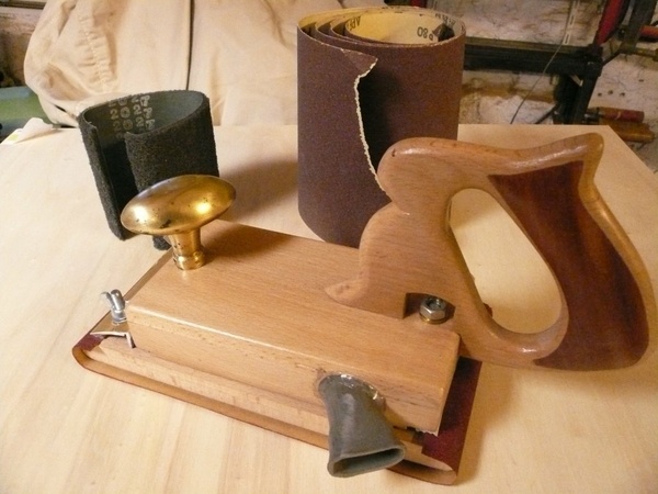 Cale à poncer pour gros travaux