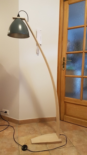 Luminaire en lamellé collé