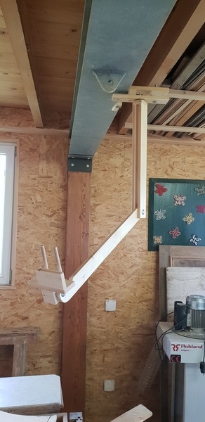 Support pivotant pour téléphone