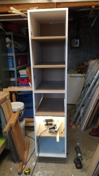 Meuble de rangement buanderie