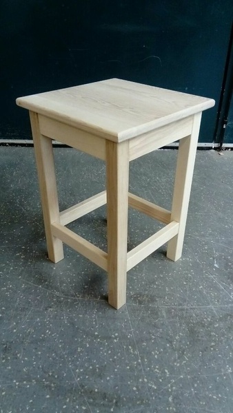 Tabouret.