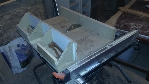 Traineau pour circulaire