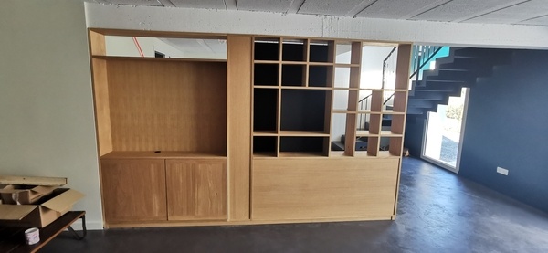 Bibliothèque meuble tv