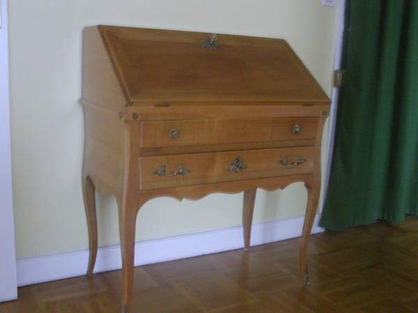 Bureau régence dos d'âne