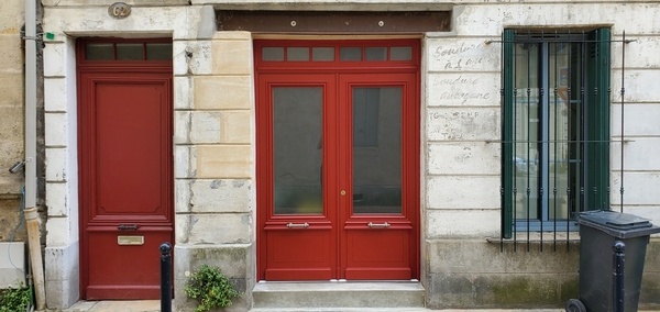 Porte à 2 vantaux
