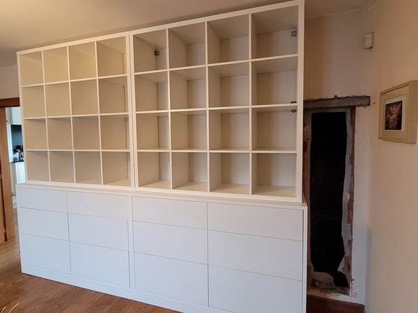 Meuble en mélaminé 12 tiroirs