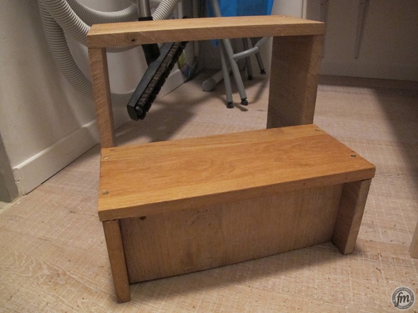 Marche pied en chêne massif