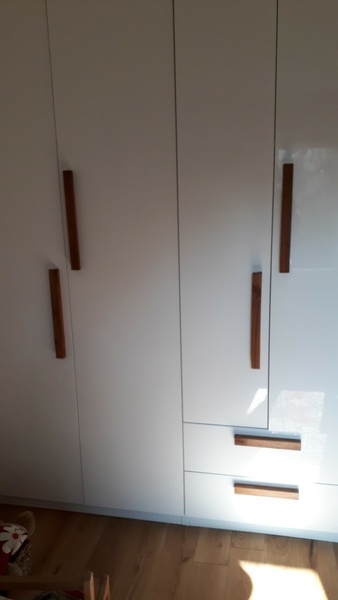 Poignées de portes de penderie