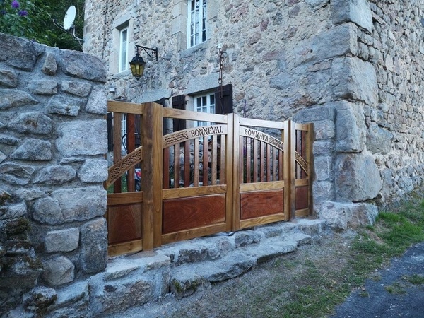 Portail en quatre éléments, chêne et niangon