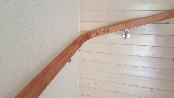 Main-courante débillardée