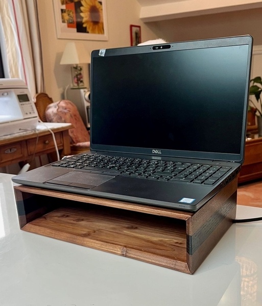 Support tablette PC  - ébonisation