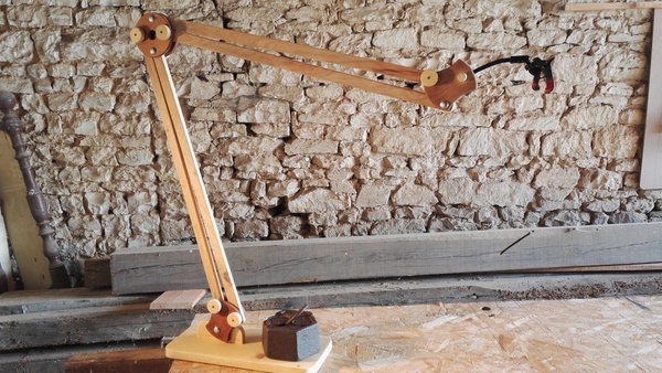 Support Camera / Pied de lampe....