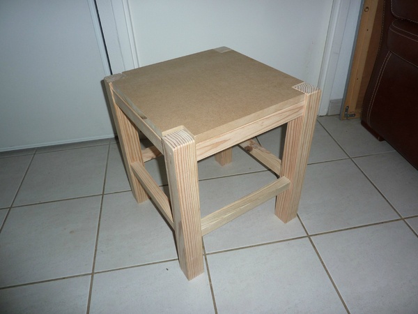 Petit tabouret