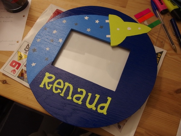 Cadre photo enfant espace étoiles