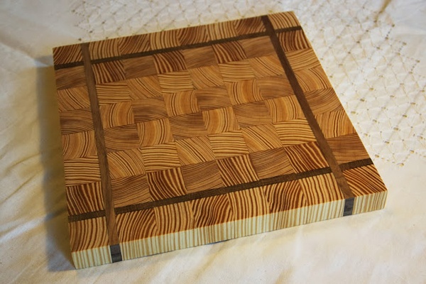 Plateau à fromage en bois de bout, 3 essences