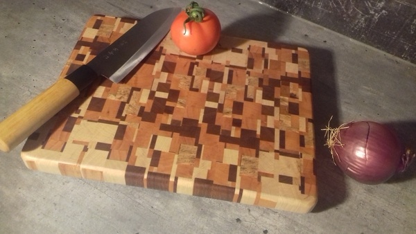 Planche à découper, une de plus...