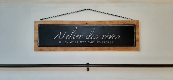 Simple support bois pour panneau en metal