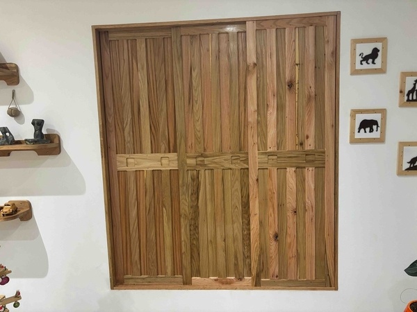 Portes coulissantes chênes pour placard et escalier