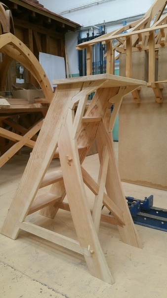 Escabeau en mélèze