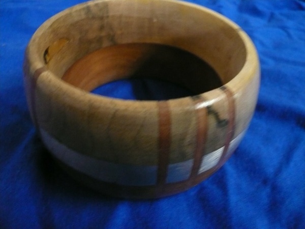 Bijou en bois  à la défonceuse