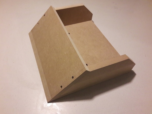 Station à dominoter pour coupe à 45°