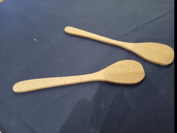 Cuillères en bois de hetre