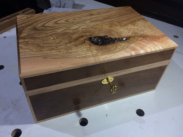 Une autre boite a bijoux !