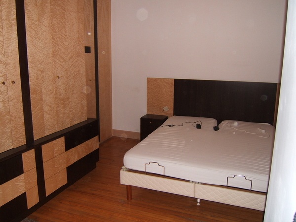 Meubles de chambre a coucher