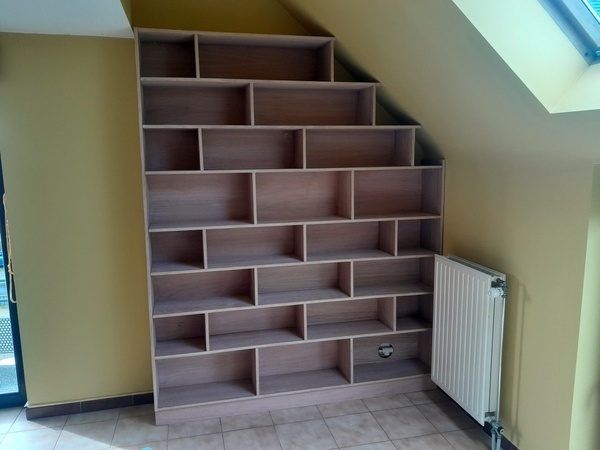 Bibliothèque plaqué chêne