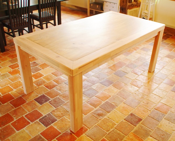 Table en orme et hêtre