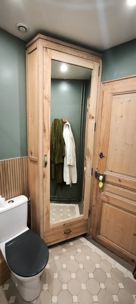 Armoire d'angle