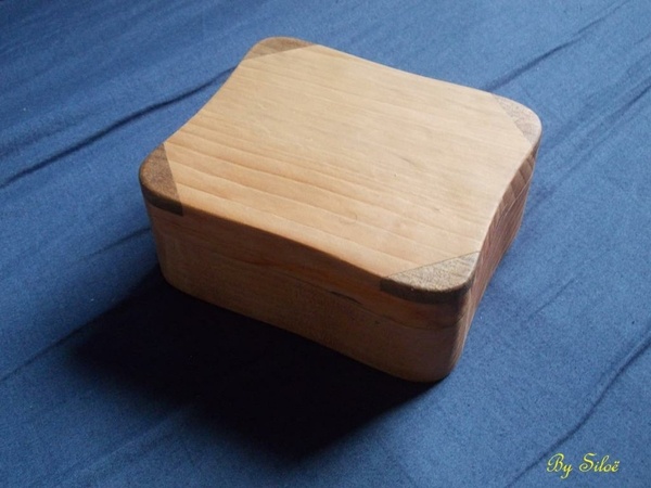 Une autre boîte décorative