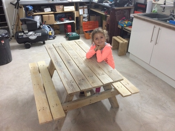 Table de pique nique version enfant