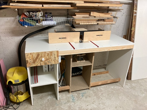 Défonceuse sous table