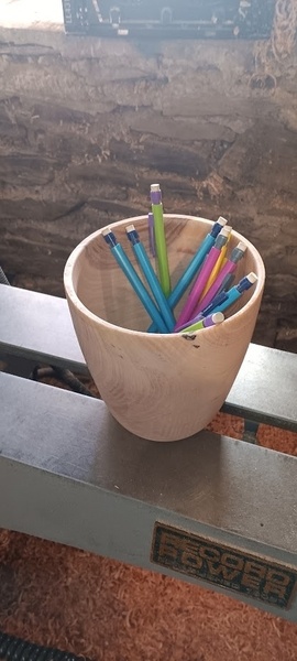 Pot à crayon en Frêne