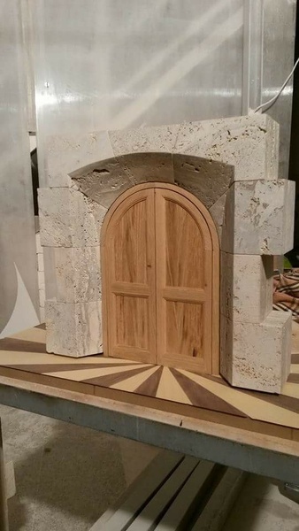 Immense porte cochère