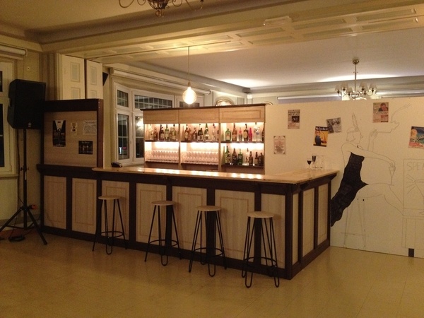 Bar "Speakeasy"