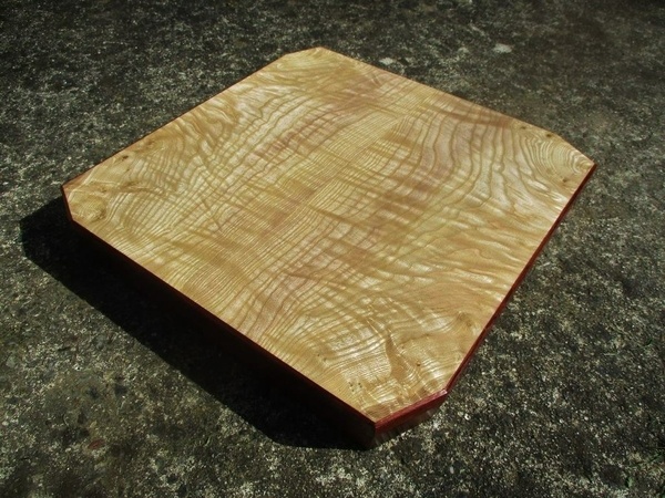 Planche à découper.