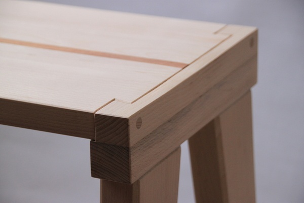 Prototype tabouret japonais