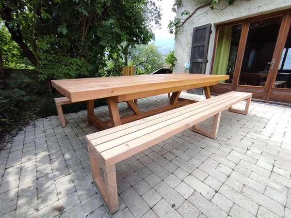 Table extérieure en Douglas 3000x1250