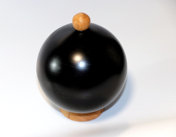 Sphère boîte cerisier