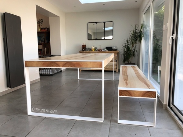 Table et banc en Frêne olivier