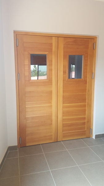 Portes va et vient pour restaurant.