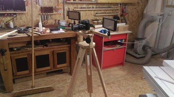 Trépied pour caméra et lumières