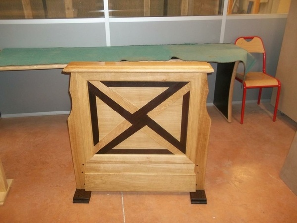 Parquet de soubassement de porte d'entrée