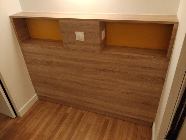 La tête de lit complétement terminée