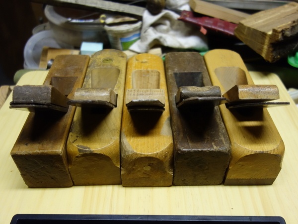 Rabots en bois fonctionnels