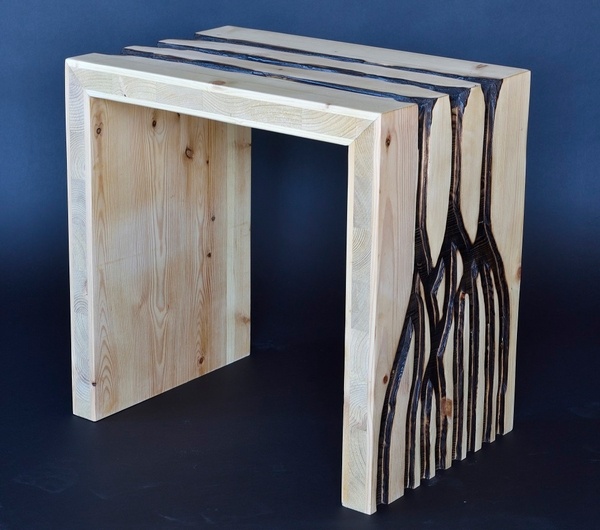 Tabouret "Racines" en bois sur-cyclé