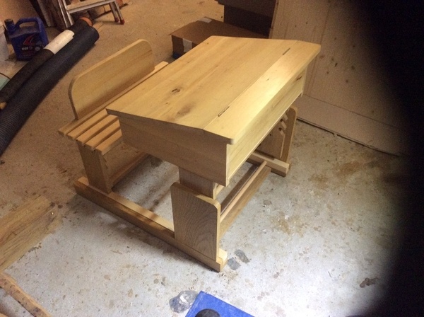 Bureau d'écolier réglable